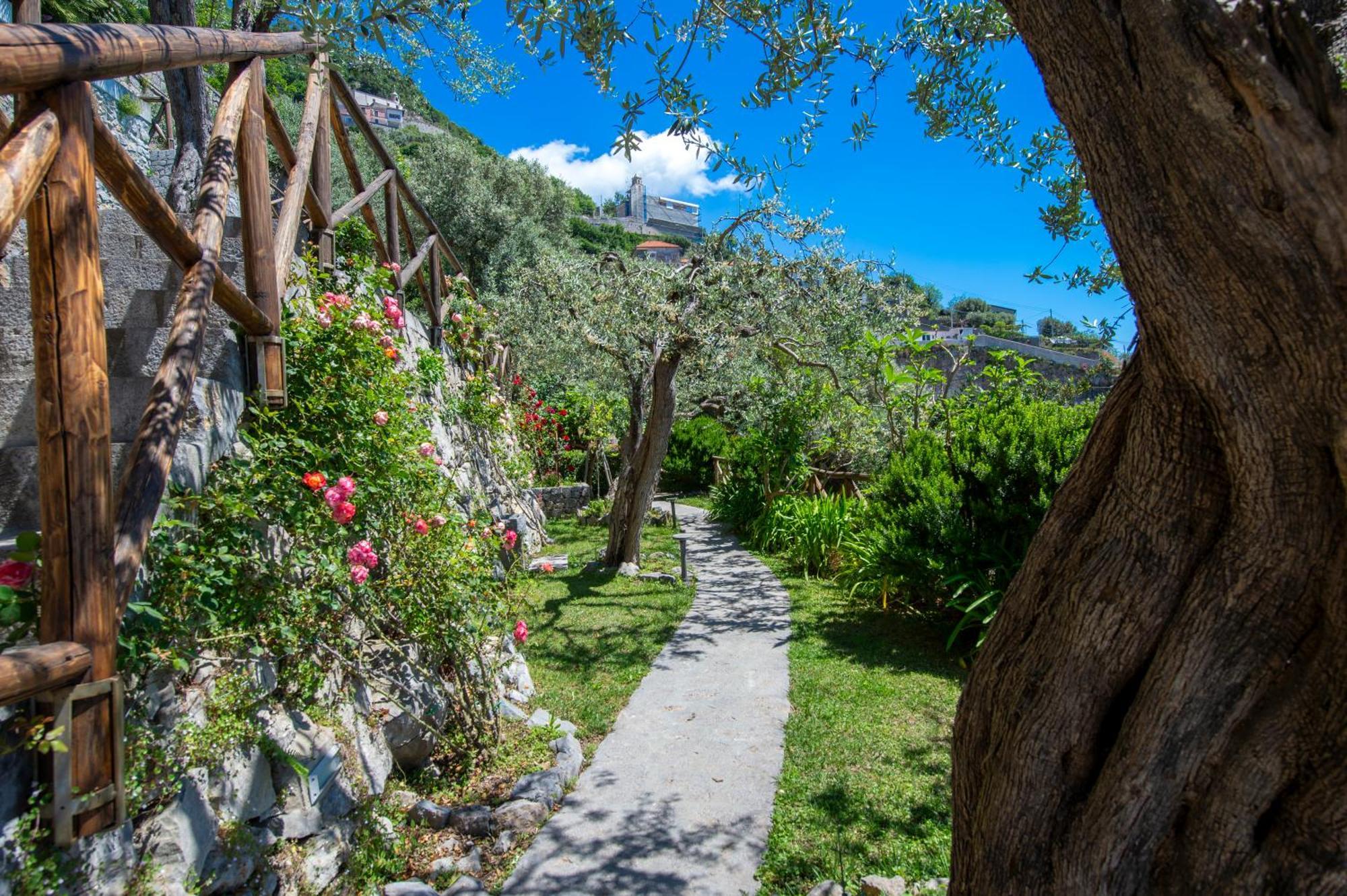 Le Contrade By Sosore Holiday Homes -Amalfi Coast فوروري الغرفة الصورة