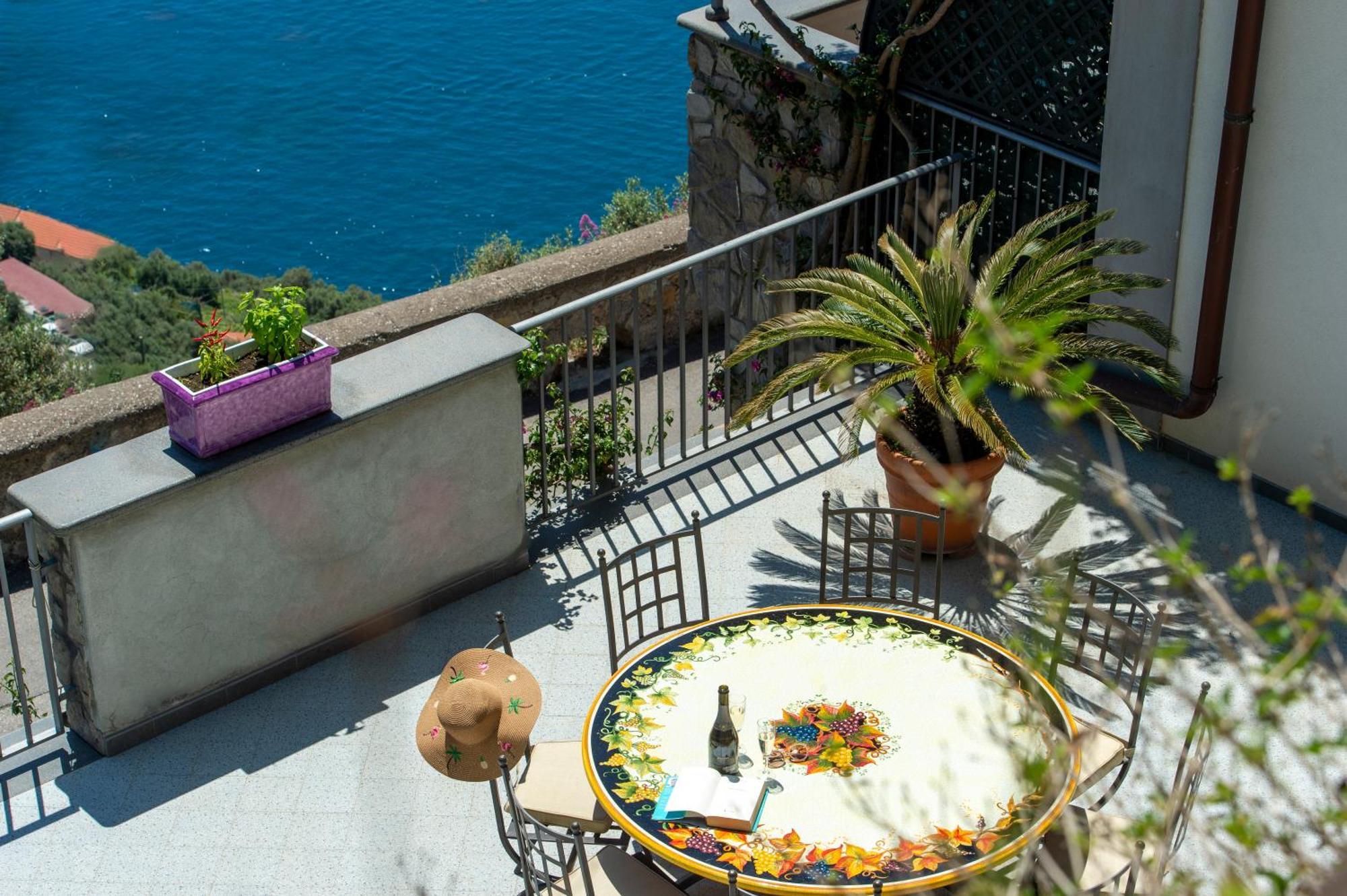 Le Contrade By Sosore Holiday Homes -Amalfi Coast فوروري الغرفة الصورة