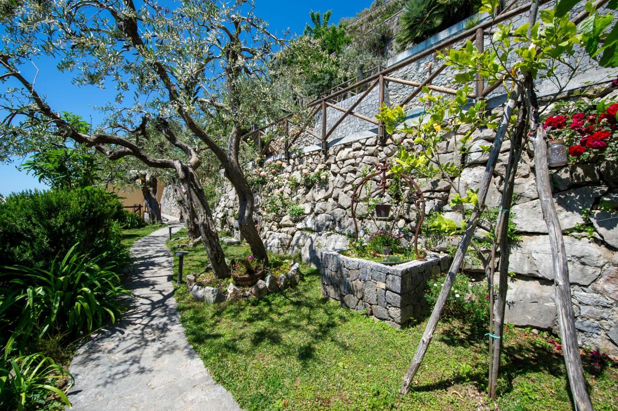 Le Contrade By Sosore Holiday Homes -Amalfi Coast فوروري الغرفة الصورة
